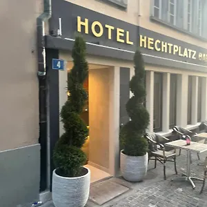 hechtplatz-hotel.hotelsbaselswitzerland.com/