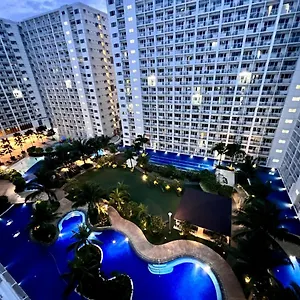 Aparthotel Units At Shore Residences Moa Complex Near Airport, Pasay